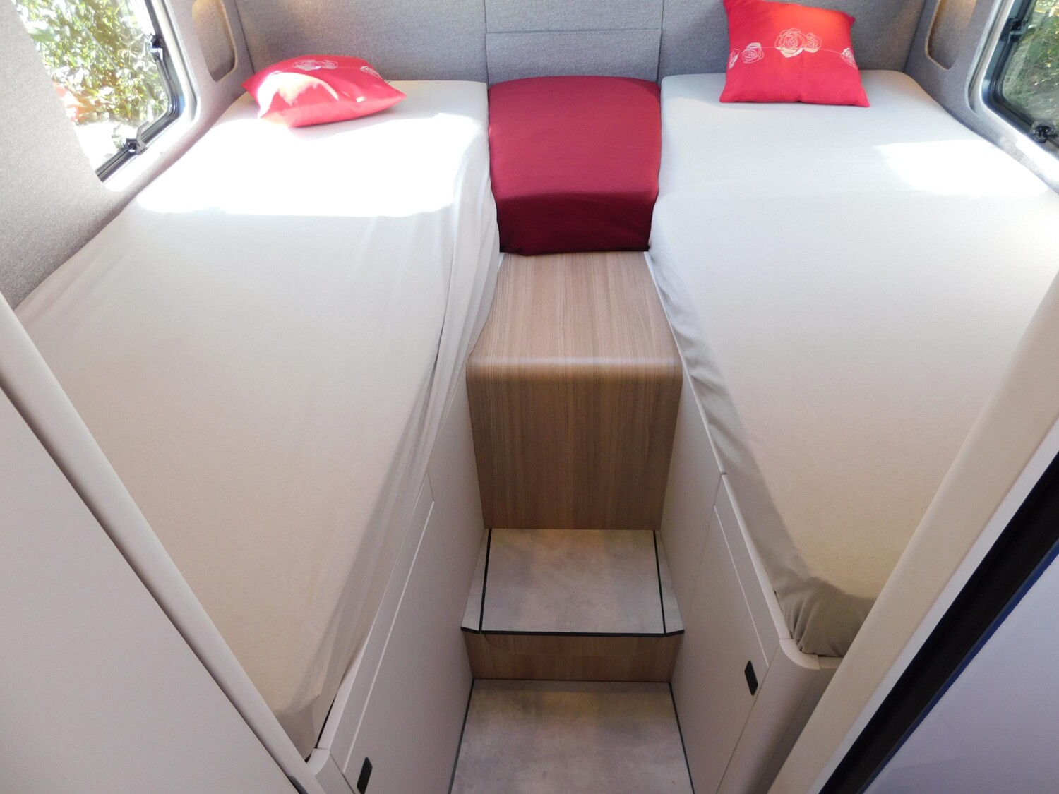 Hymer B-Klasse MC T 680 ALDE, Kompressor-Kühlschrank - Bild 17