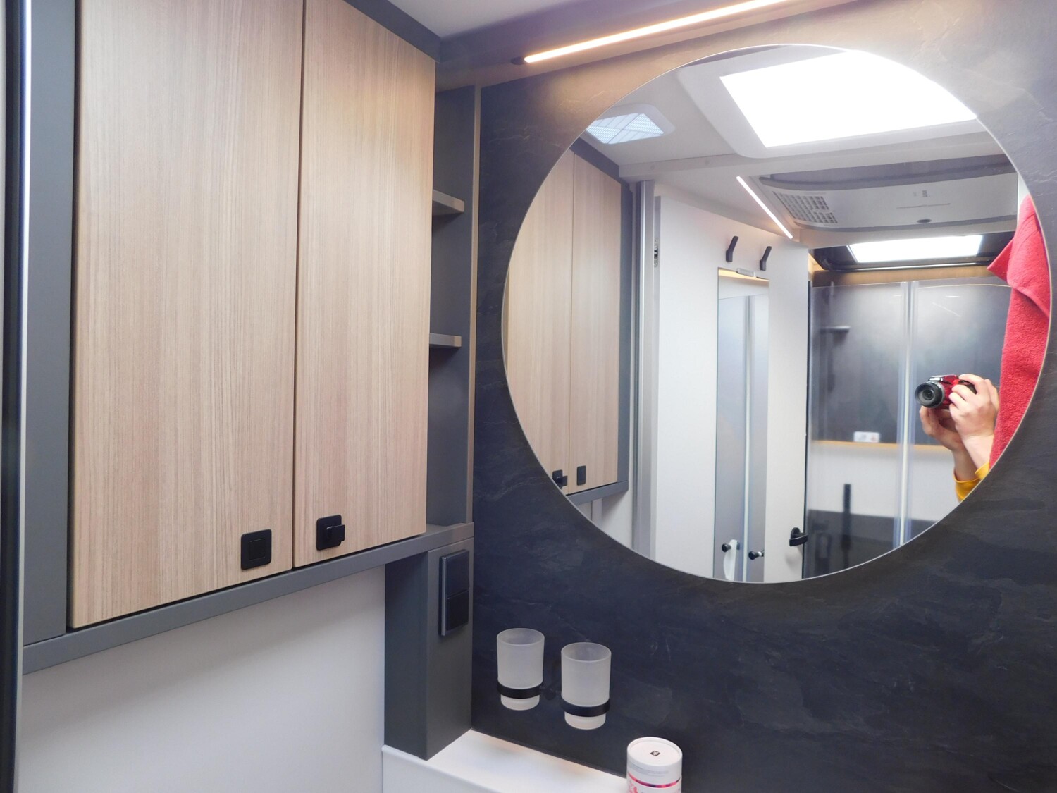 Hymer B-Klasse MC T 680 ALDE, Kompressor-Kühlschrank - Bild 22