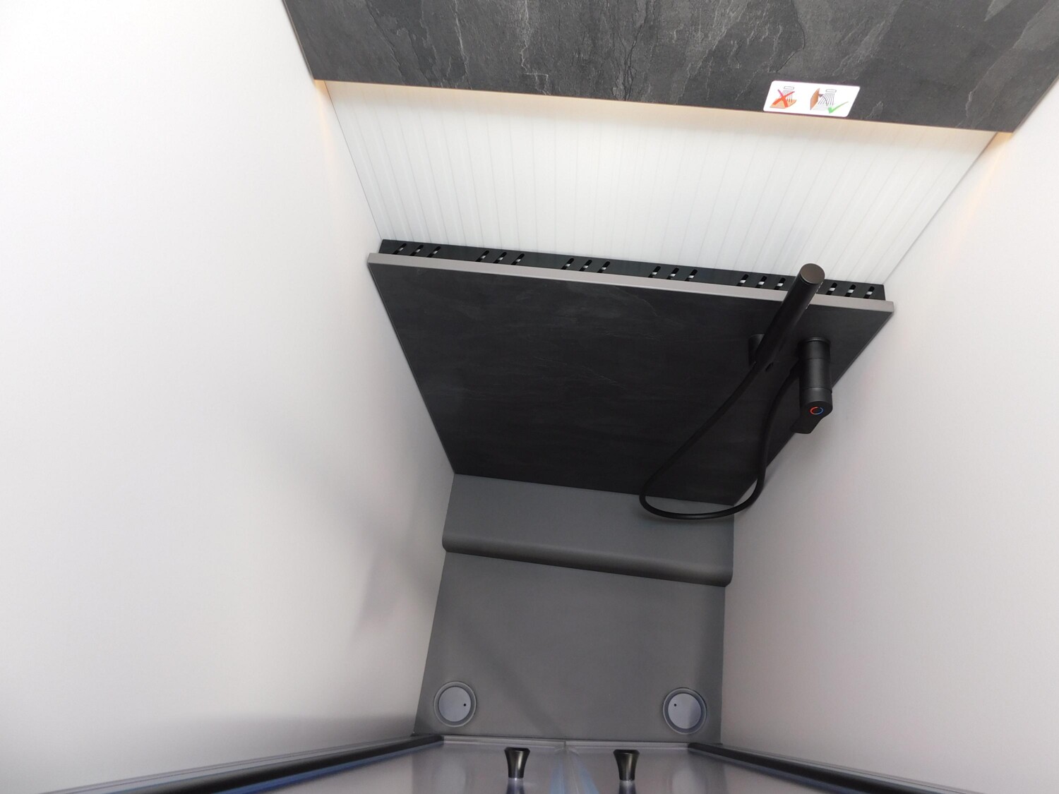 Hymer B-Klasse MC T 680 ALDE, Kompressor-Kühlschrank - Bild 23