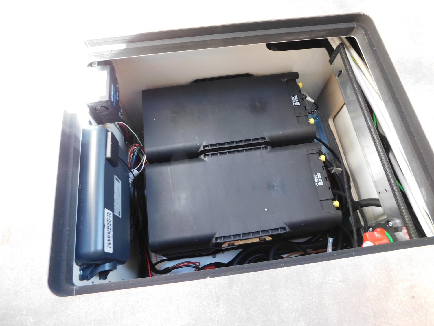 Hymer B-Klasse MC T 680 ALDE, Kompressor-Kühlschrank - Bild 24