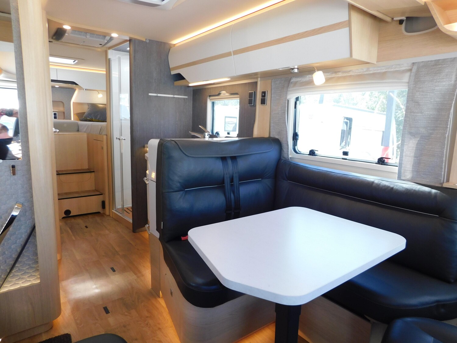 Hymer B-Klasse ML I 780 Voll-Luftfeder+Hubstützen+2xTV - Bild 12