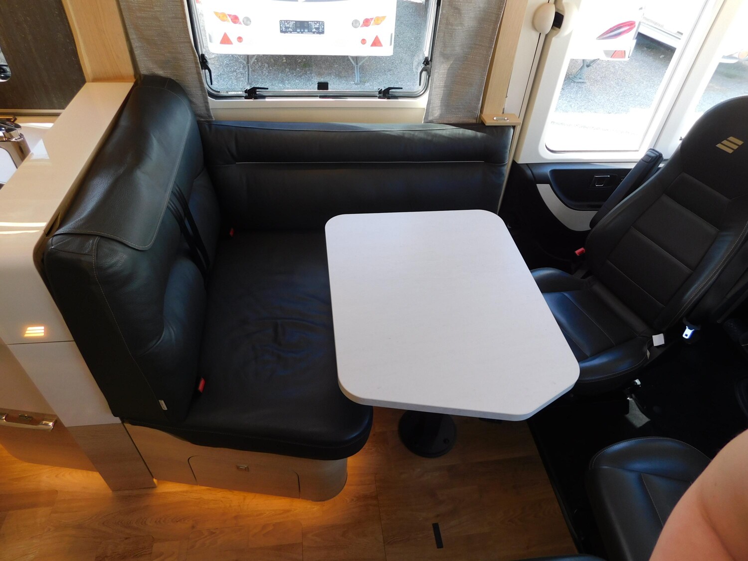 Hymer B-Klasse ML I 780 Voll-Luftfeder+Hubstützen+2xTV - Bild 16