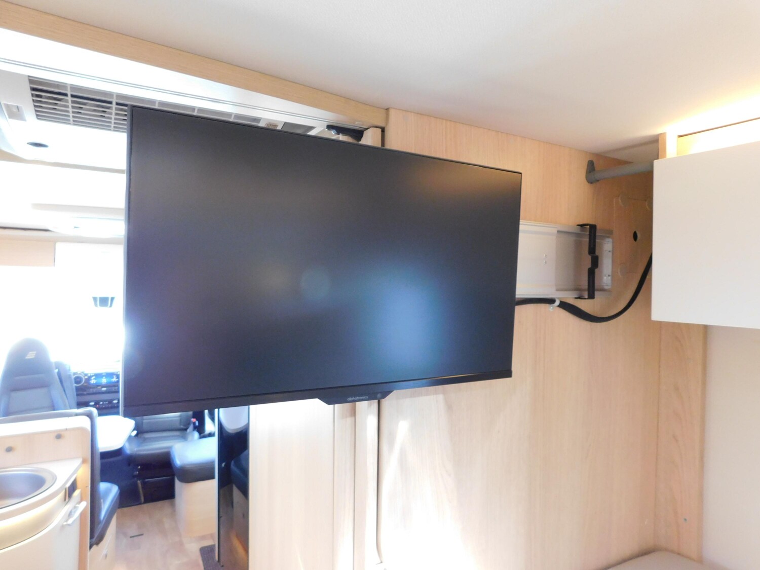 Hymer B-Klasse ML I 780 Voll-Luftfeder+Hubstützen+2xTV - Bild 23
