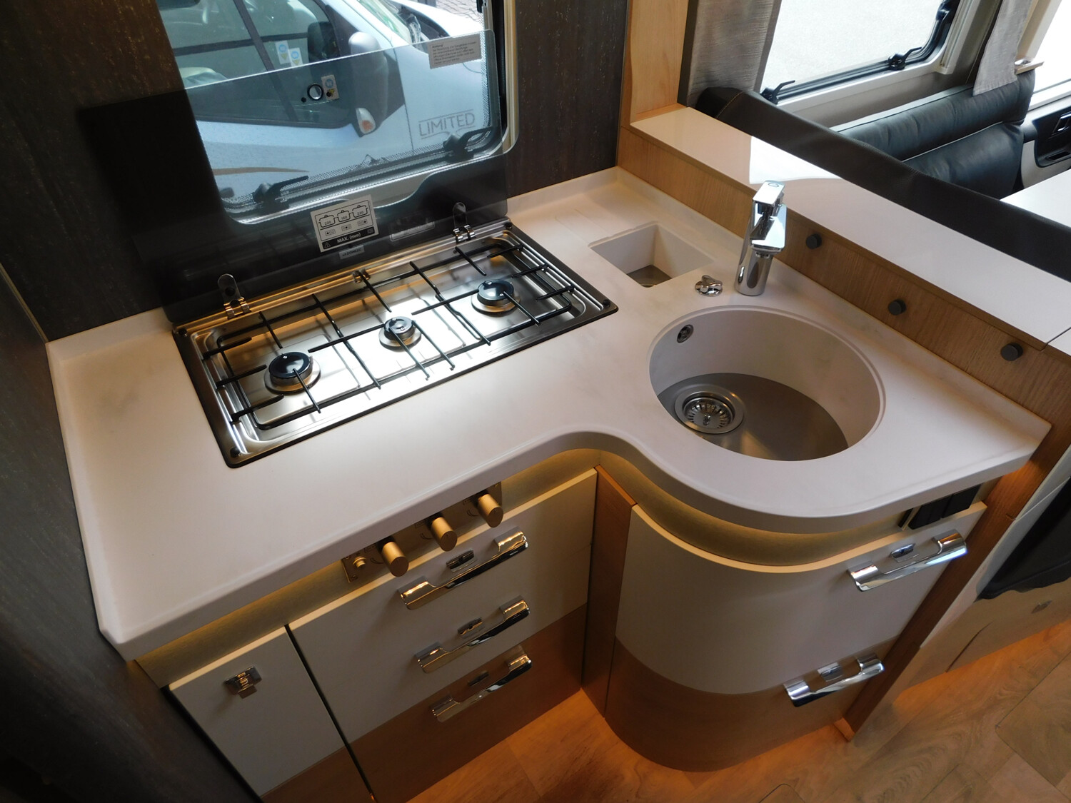 Hymer B-Klasse ML I 780 HY4, Klima, Backofen, Leder - Bild 12
