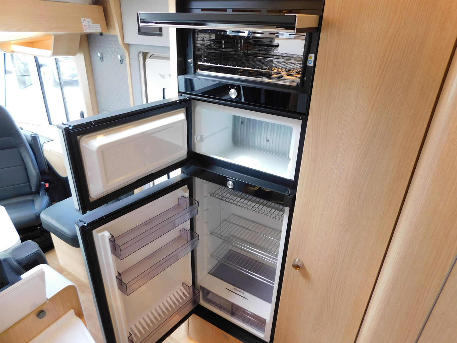 Hymer B-Klasse ML I 780 HY4, Klima, Backofen, Leder - Bild 19