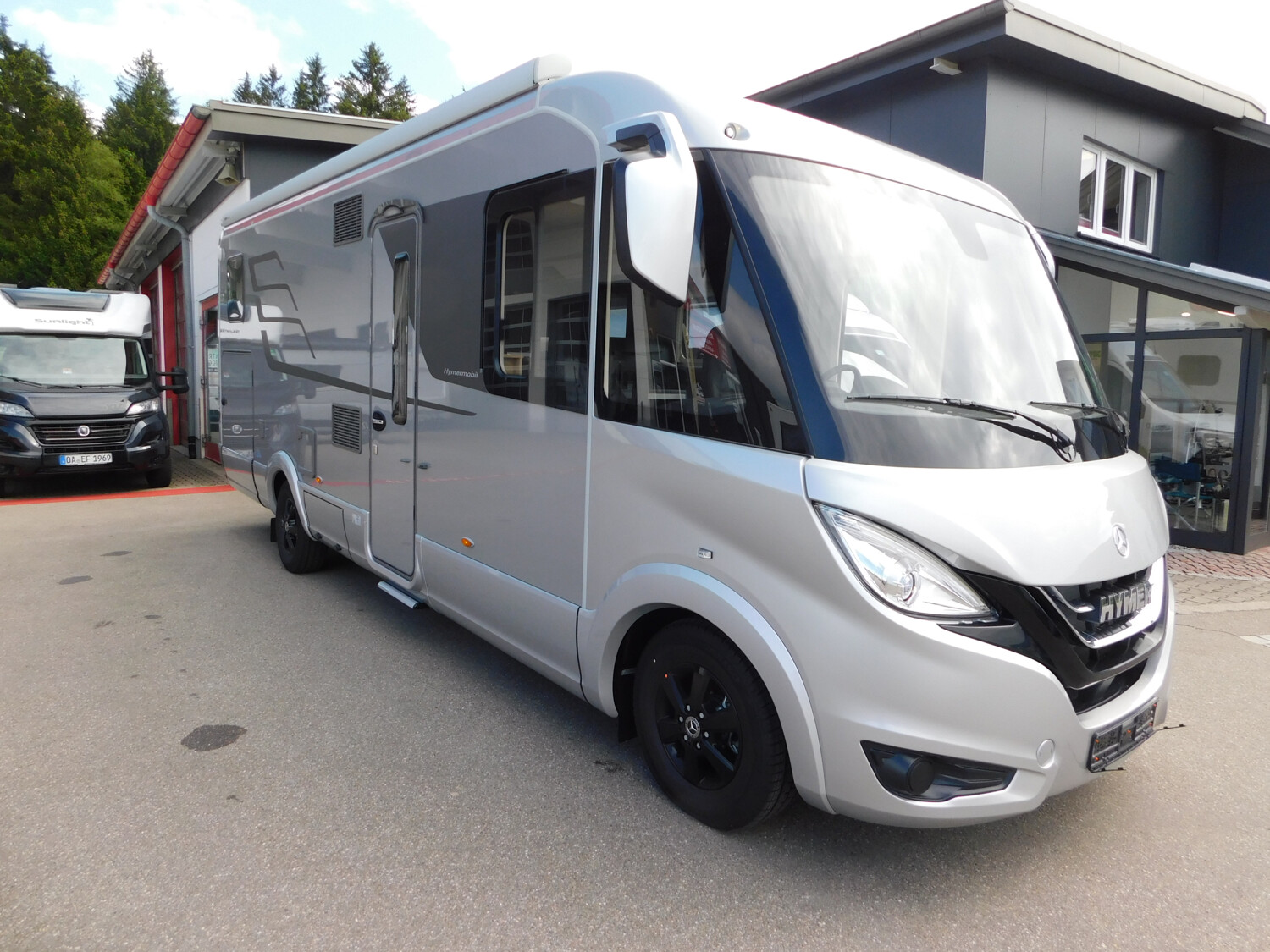 Hymer B-Klasse ML I 780 HY4, Klima, Backofen, Leder - Bild 2