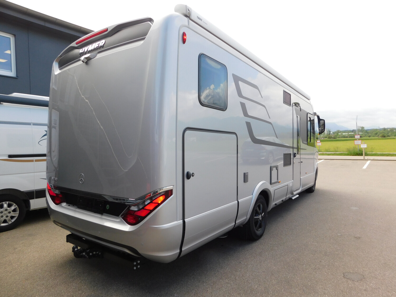 Hymer B-Klasse ML I 780 HY4, Klima, Backofen, Leder - Bild 3