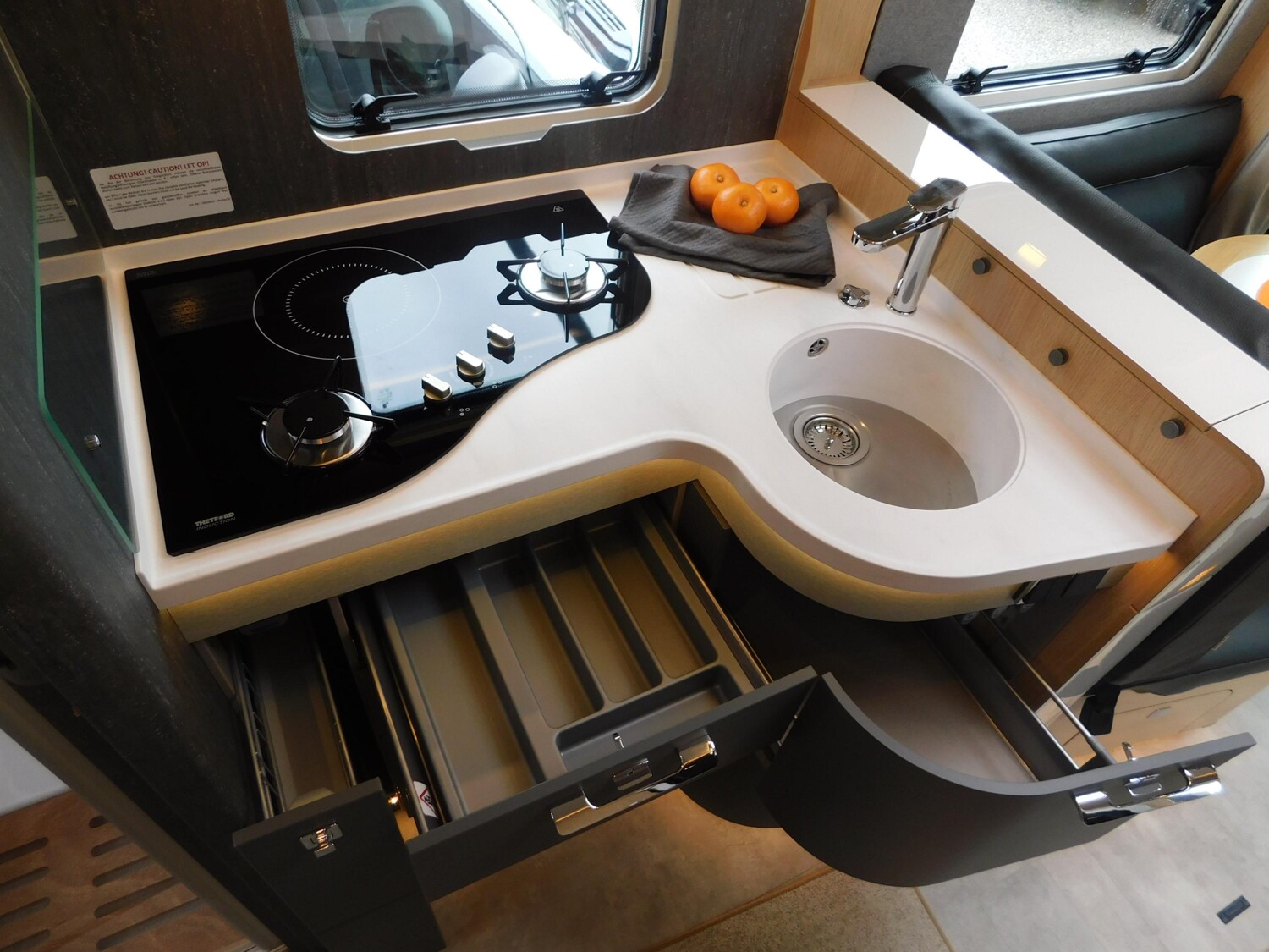 Hymer B-Klasse ML T BlackLine 780 Arktis+Lithiumpaket - Bild 18