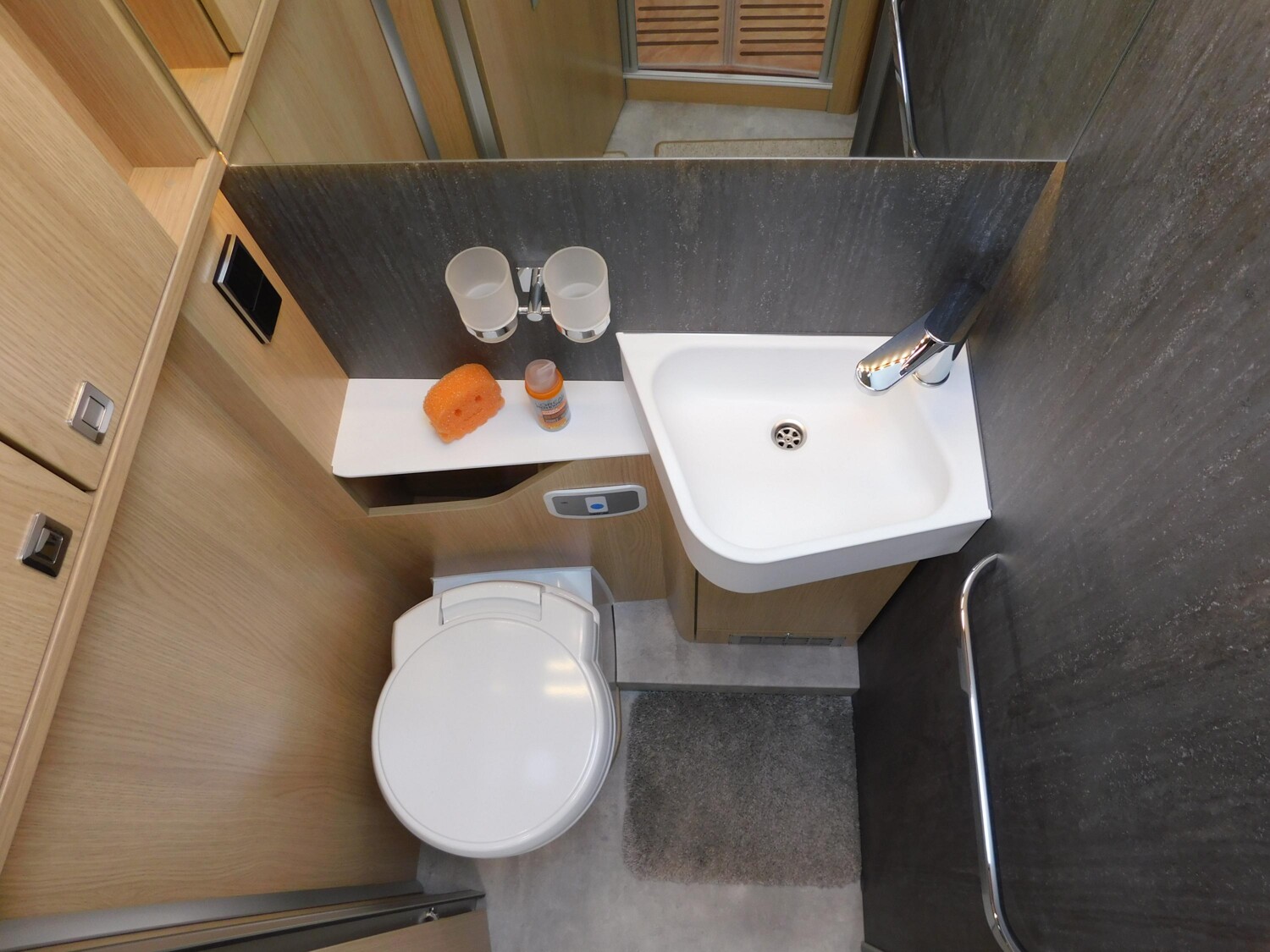 Hymer B-Klasse ML T BlackLine 780 Arktis+Lithiumpaket - Bild 26