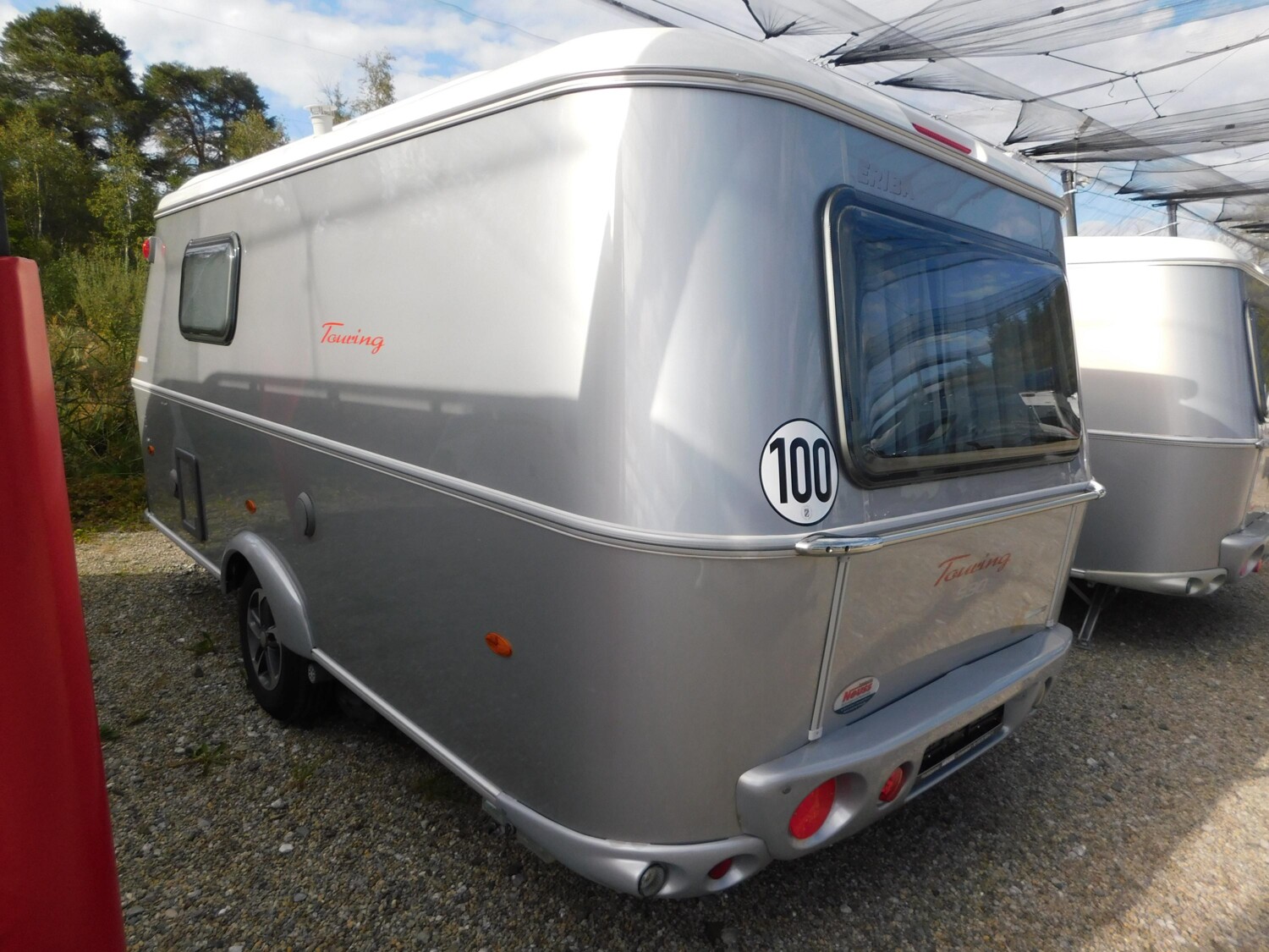 Hymer Eriba Touring Familia 310 - Bild 3