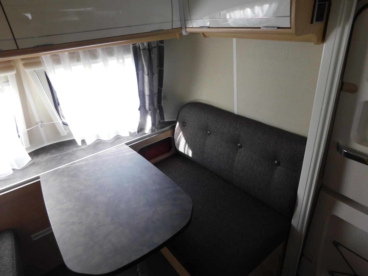 Hymer Eriba Touring Familia 310 - Bild 8
