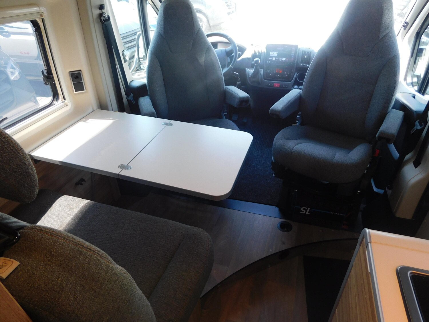 Hymer Grand Canyon Fiat Automatik+200Ah-Lithium+Solar+ - Bild 6