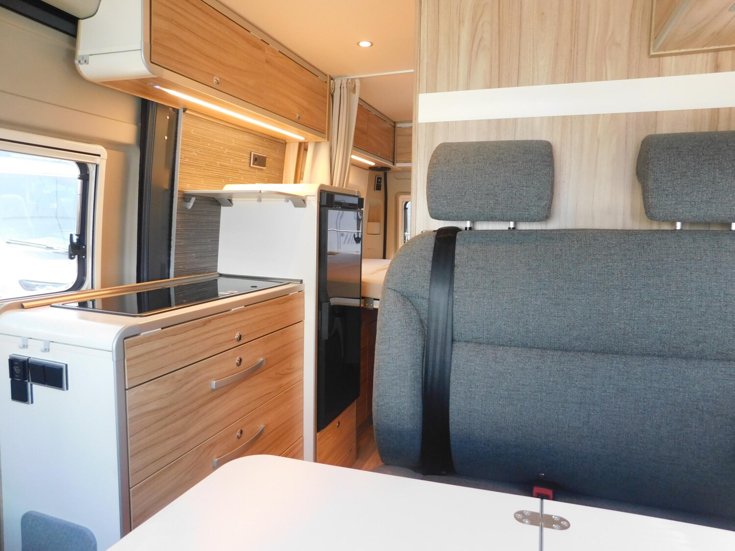 Hymer Grand Canyon Fiat Automatik+200Ah-Lithium+Solar+ - Bild 7