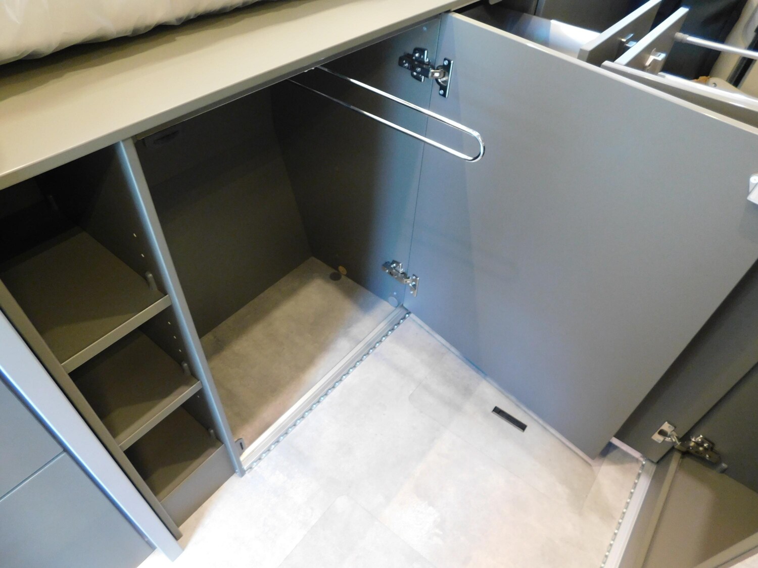 Hymer Yosemite Fiat 18-Zoll Delta Felgen, Aufstelldach - Bild 20