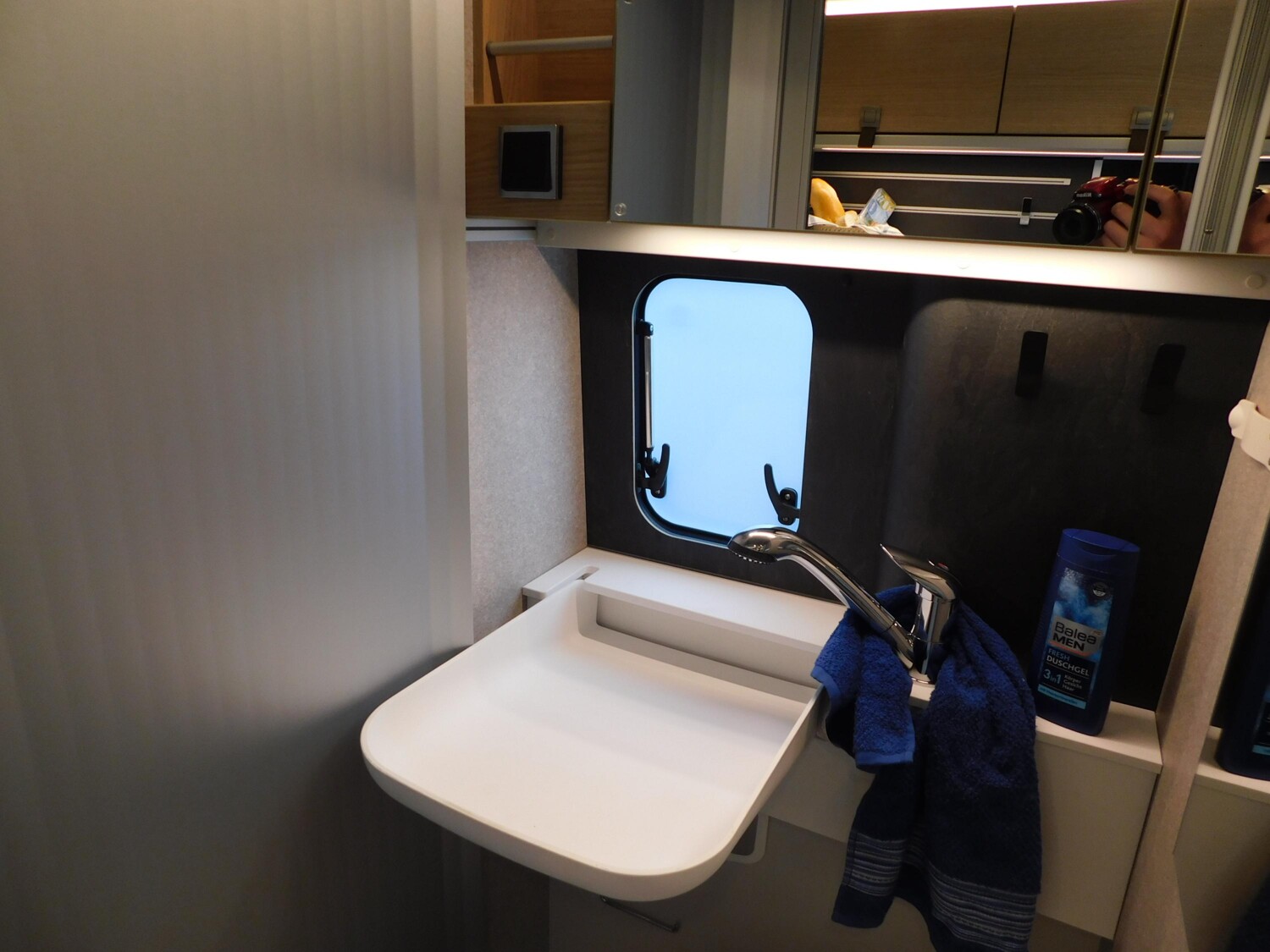 Hymer Grand Canyon Fiat Automatik+Navi/Kamera+Voll-LED - Bild 19