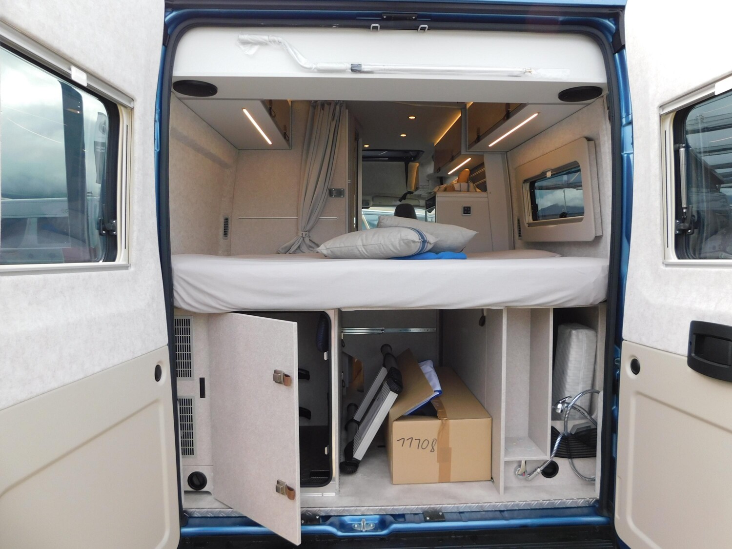 Hymer Grand Canyon Fiat Automatik+Navi/Kamera+Voll-LED - Bild 5