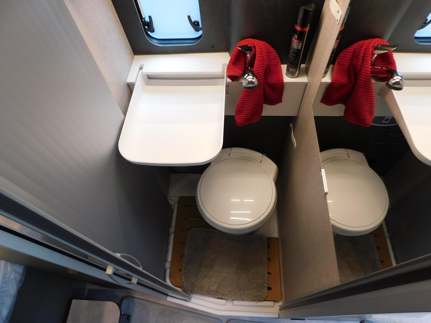 Hymer Grand Canyon Fiat Dieselheizung, Aufstelldach - Bild 16
