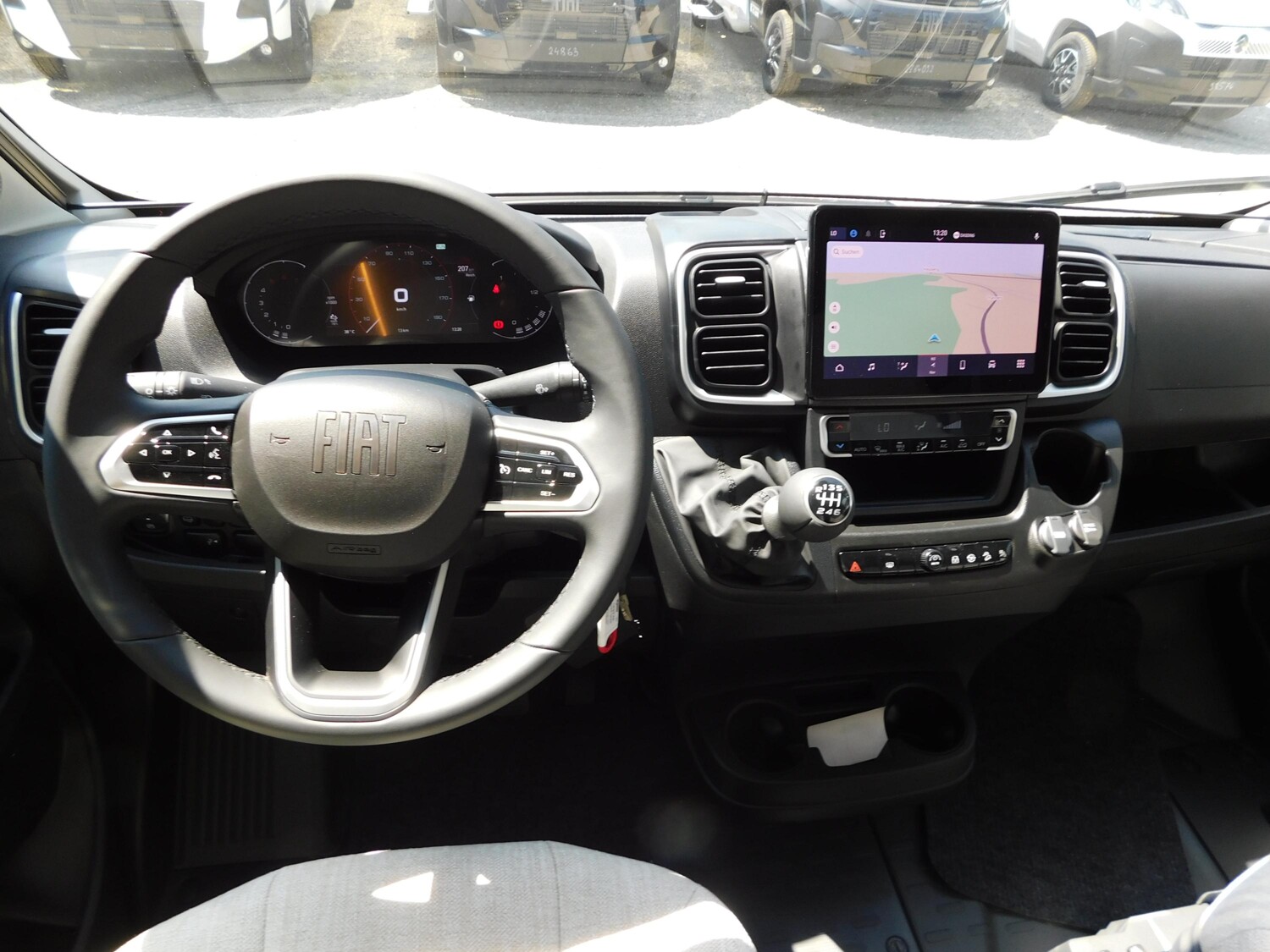 Hymer Grand Canyon Fiat Dieselheizung, Aufstelldach - Bild 7