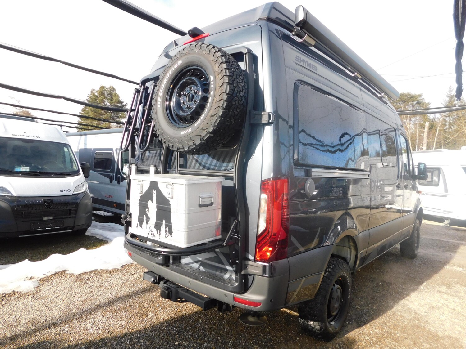 Hymer Grand Canyon S CrossOver 600 Seilwinde, Stützen - Bild 3