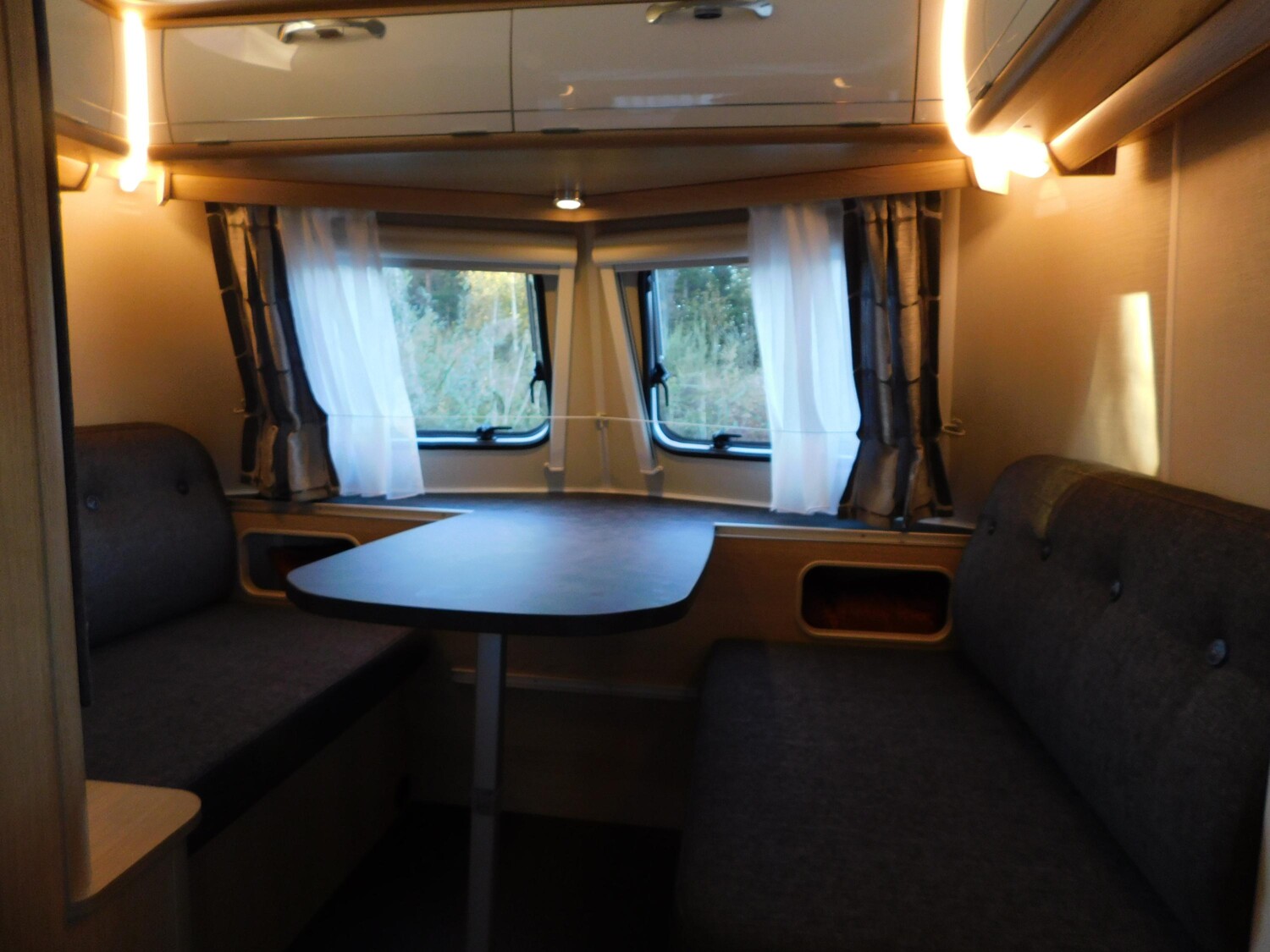 Hymer Eriba Touring 60 EDITION Troll 530 Mover+Markise - Bild 14