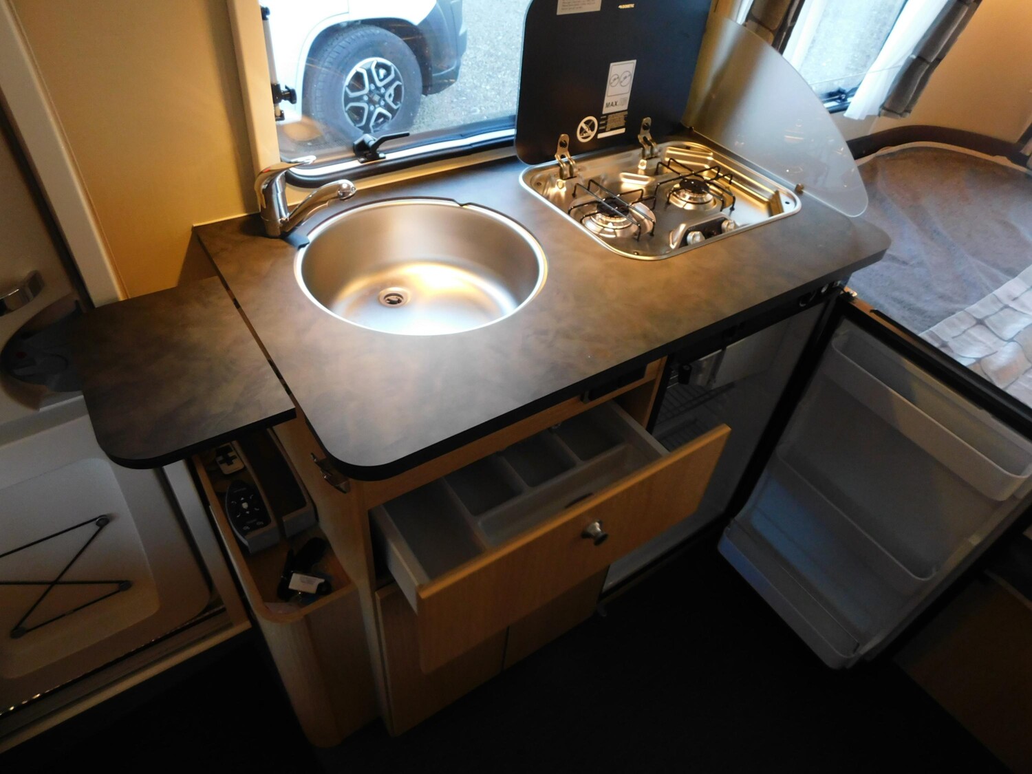 Hymer Eriba Touring 60 EDITION Troll 530 Mover+Markise - Bild 16