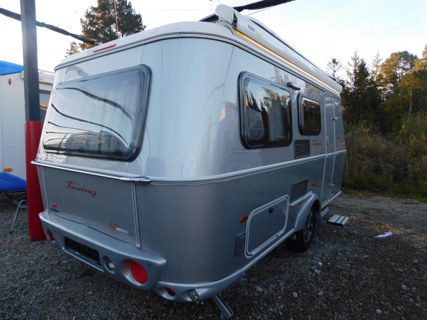 Hymer Eriba Touring 60 EDITION Troll 530 Mover+Markise - Bild 4