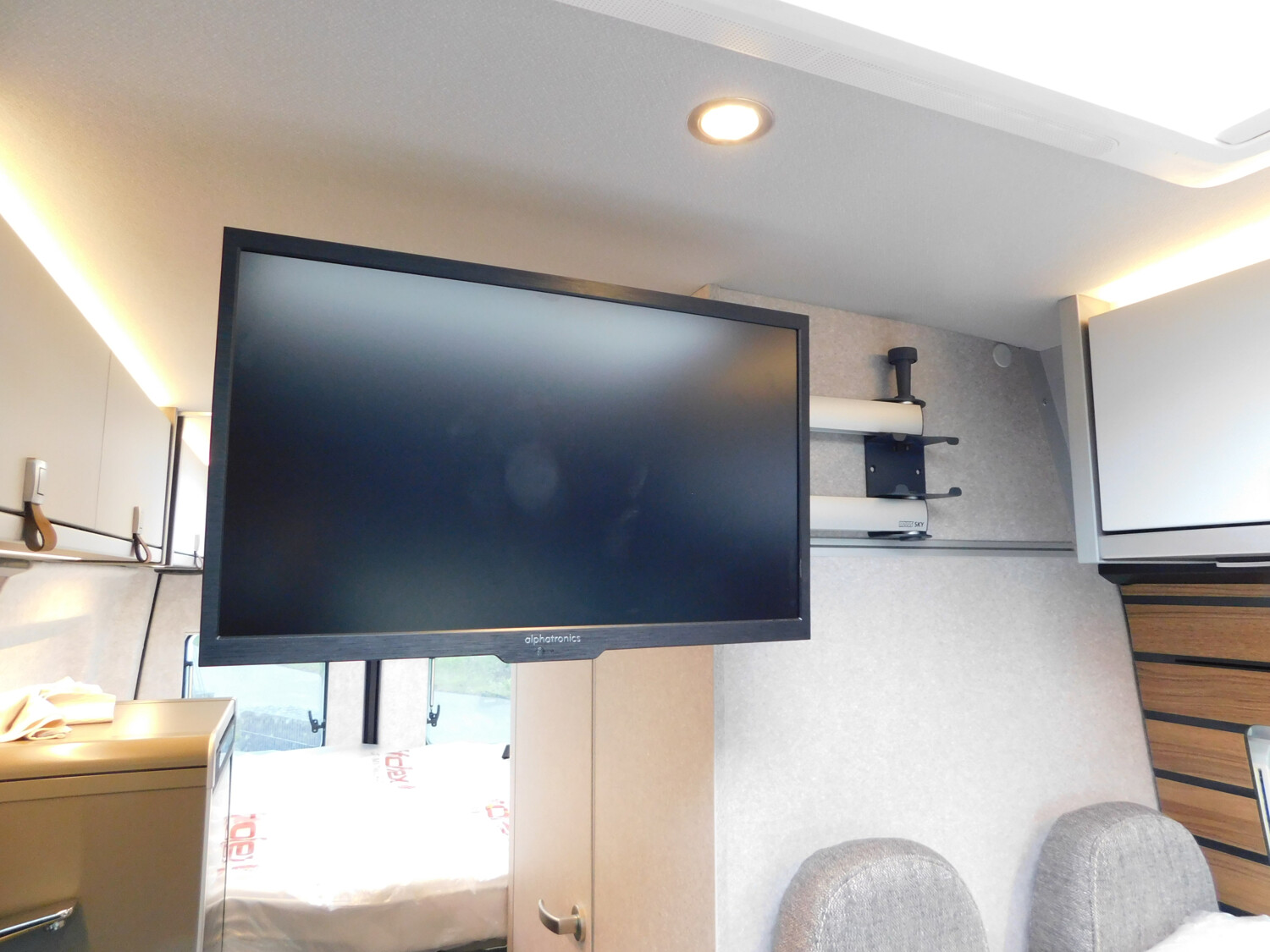 Hymer Grand Canyon S Xperience Winter+Autarkpaket, AHK - Bild 20