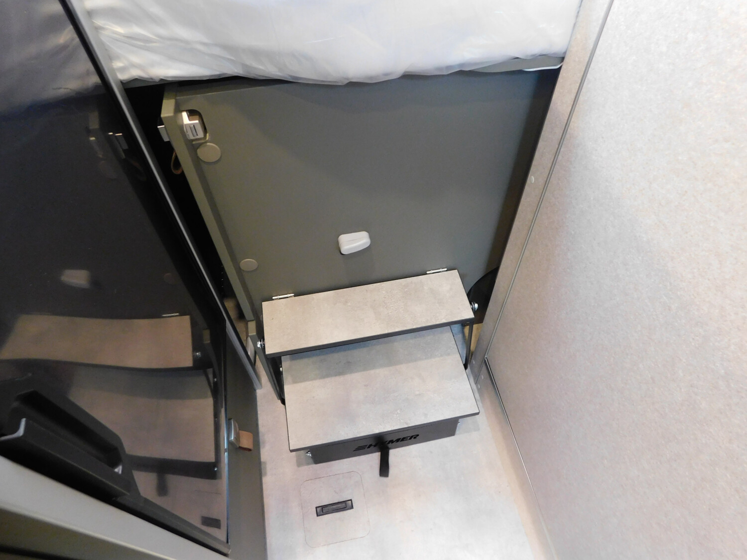 Hymer Grand Canyon S Xperience Winter+Autarkpaket, AHK - Bild 21