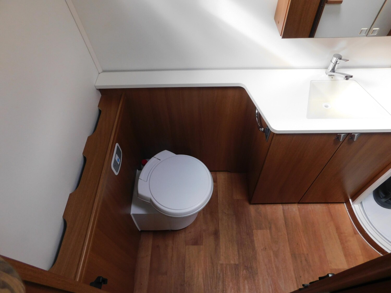 Kabe Royal 780 U - TDL STANDWAGEN - Bild 12