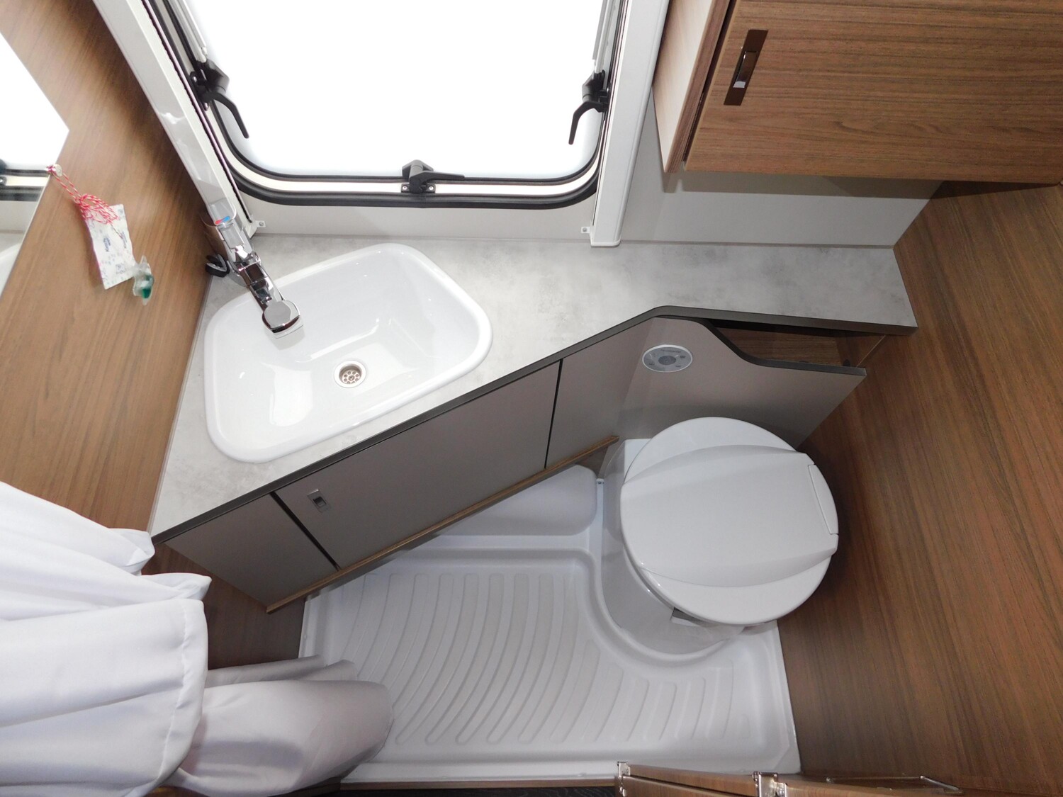 Knaus Sport ePOWER SELECTION 420 QD Klima,Mover,Markis - Bild 12