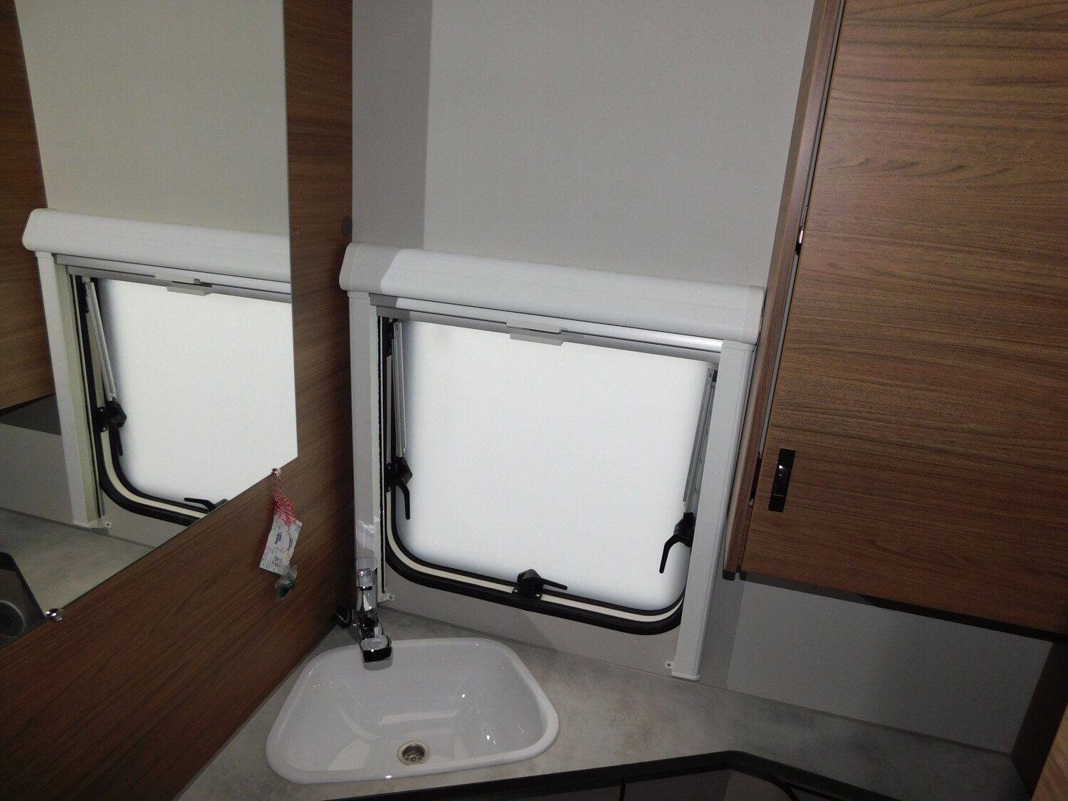 Knaus Sport ePOWER SELECTION 420 QD Klima,Mover,Markis - Bild 13