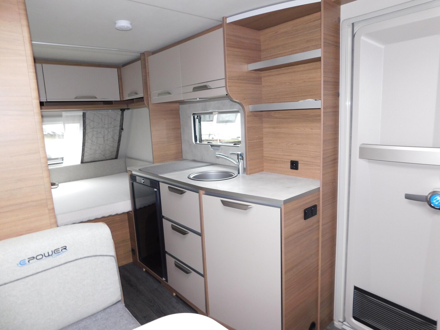 Knaus Sport ePOWER SELECTION 420 QD Klima,Mover,Markis - Bild 6