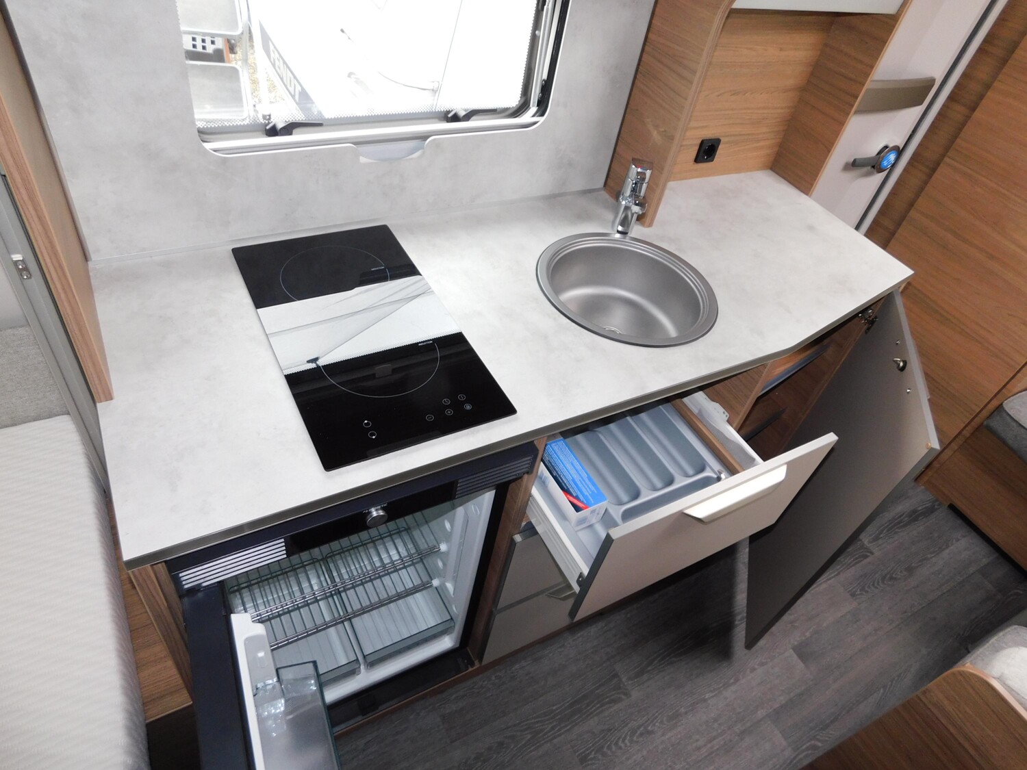 Knaus Sport ePOWER SELECTION 420 QD Klima,Mover,Markis - Bild 9