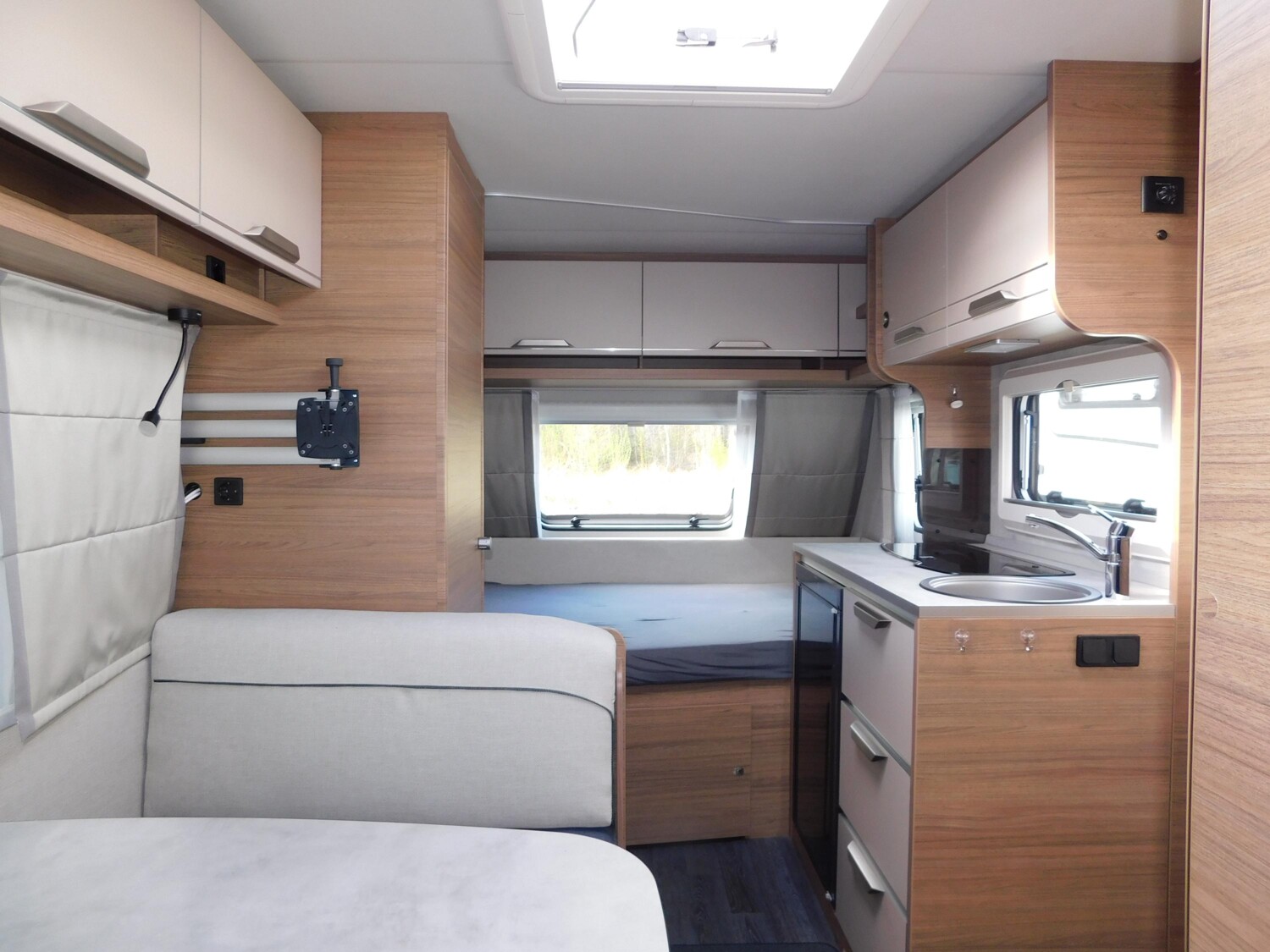 Knaus Sport 420 QD Mover, Markise, Radträger - Bild 5