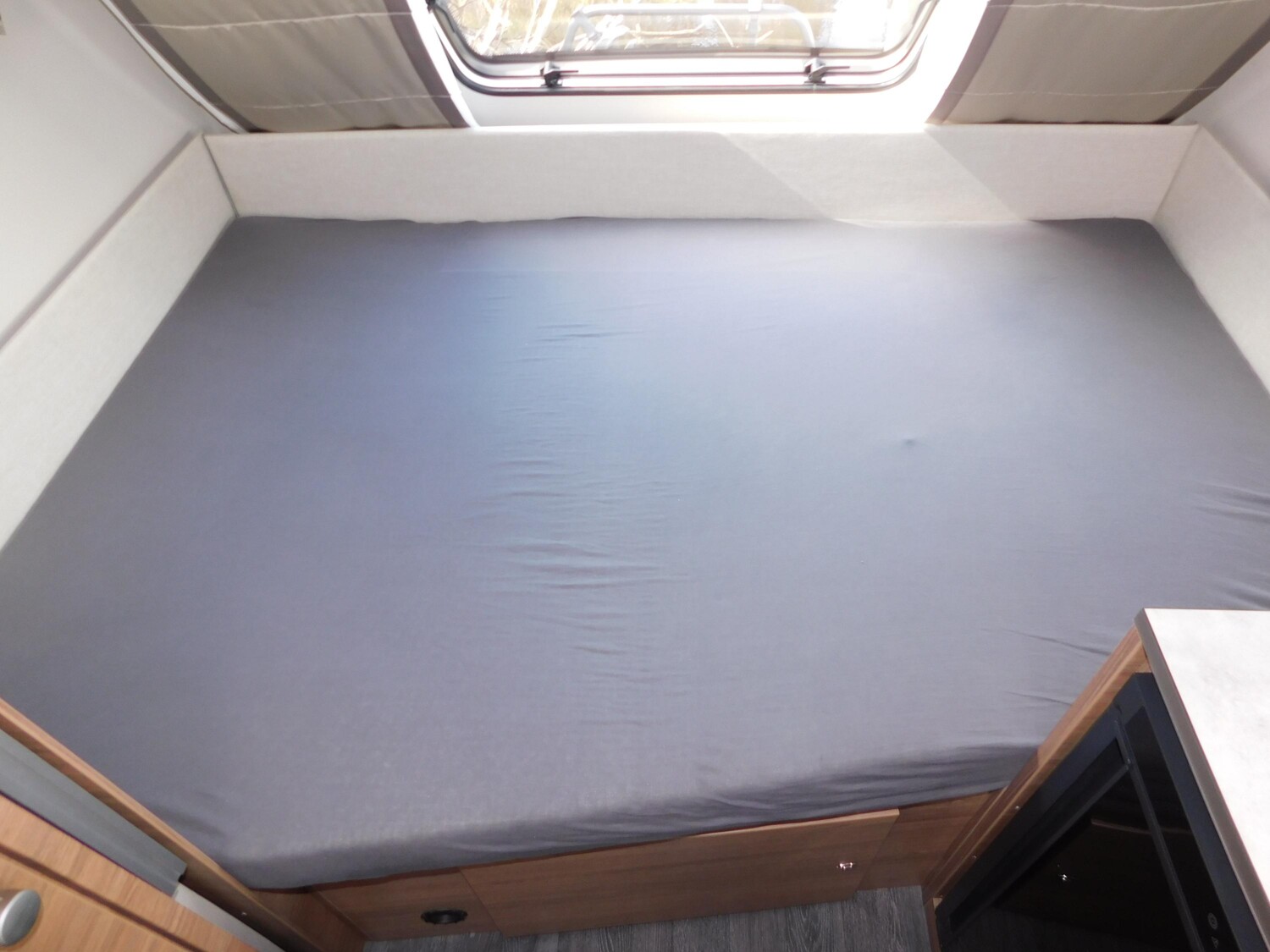 Knaus Sport 420 QD Mover, Markise, Radträger - Bild 9