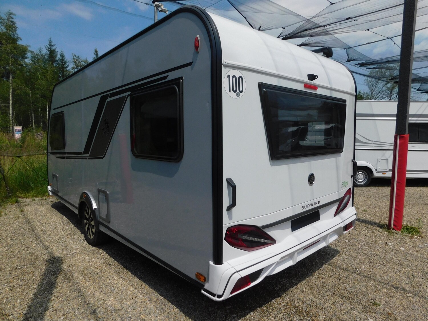 Knaus Südwind 60 YEARS 460 EU E-Power-Paket+Mover+ATC - Bild 3