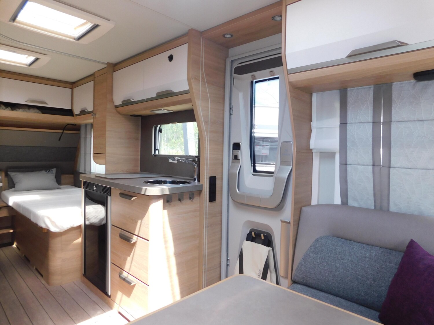 Knaus Südwind 60 YEARS 460 EU E-Power-Paket+Mover+ATC - Bild 8