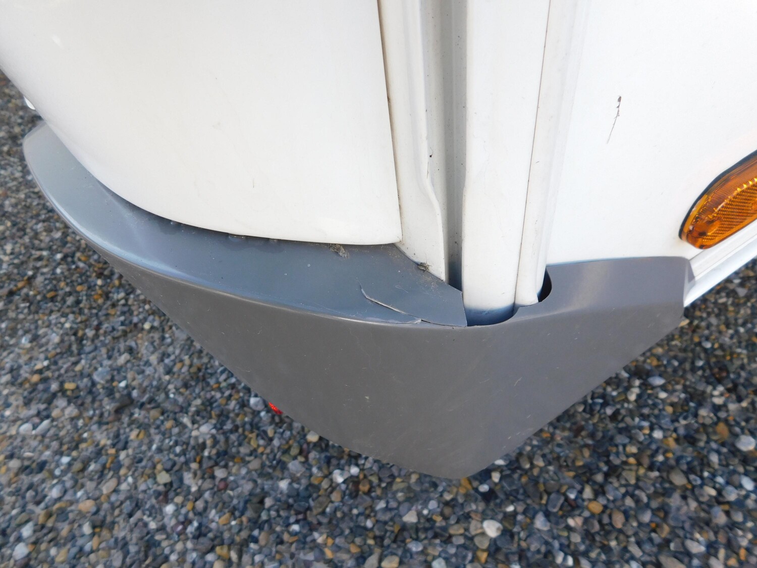 Knaus Südwind 460 EU Silver Edition Mover, Radio, uvm. - Bild 18