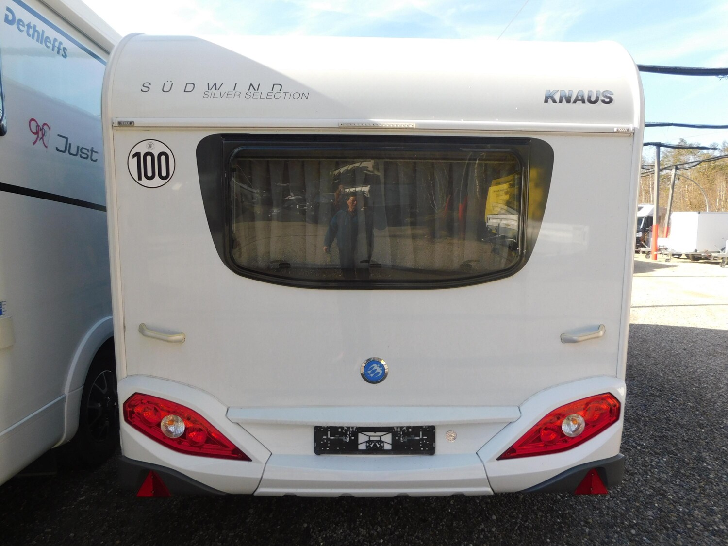 Knaus Südwind 460 EU Silver Edition Mover, Radio, uvm. - Bild 3