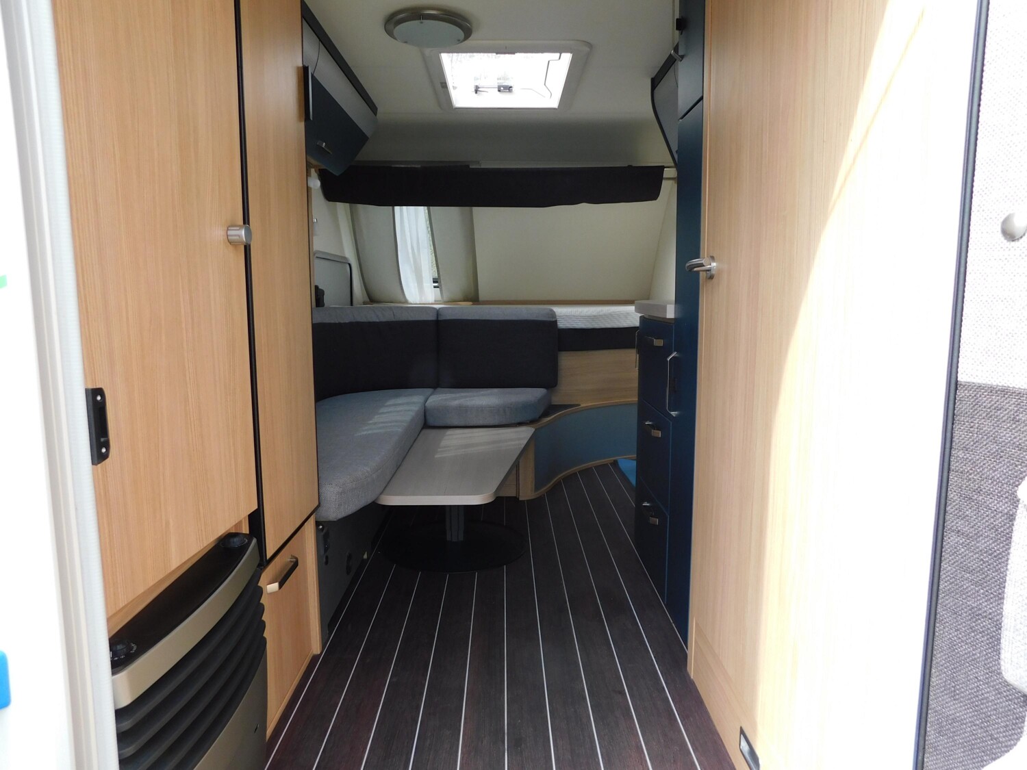 Knaus Sport & Fun 480 QL Auffahrrampe+1.700kg+TV-Halt. - Bild 10