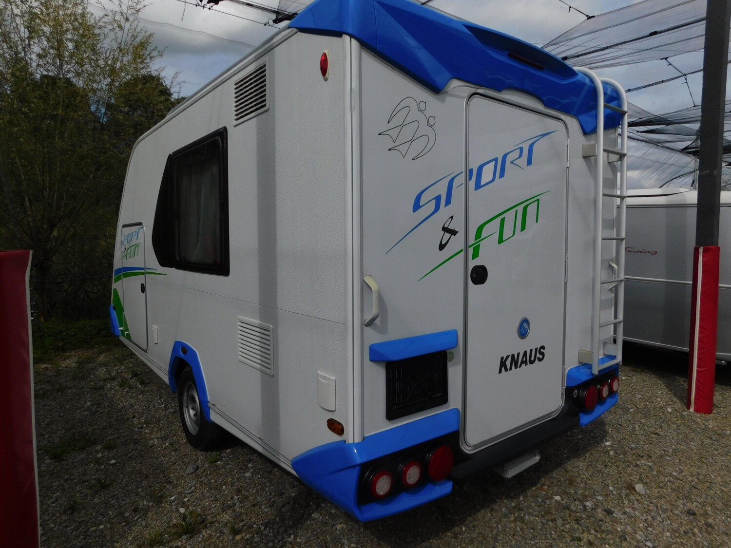 Knaus Sport & Fun 480 QL Auffahrrampe+1.700kg+TV-Halt. - Bild 4