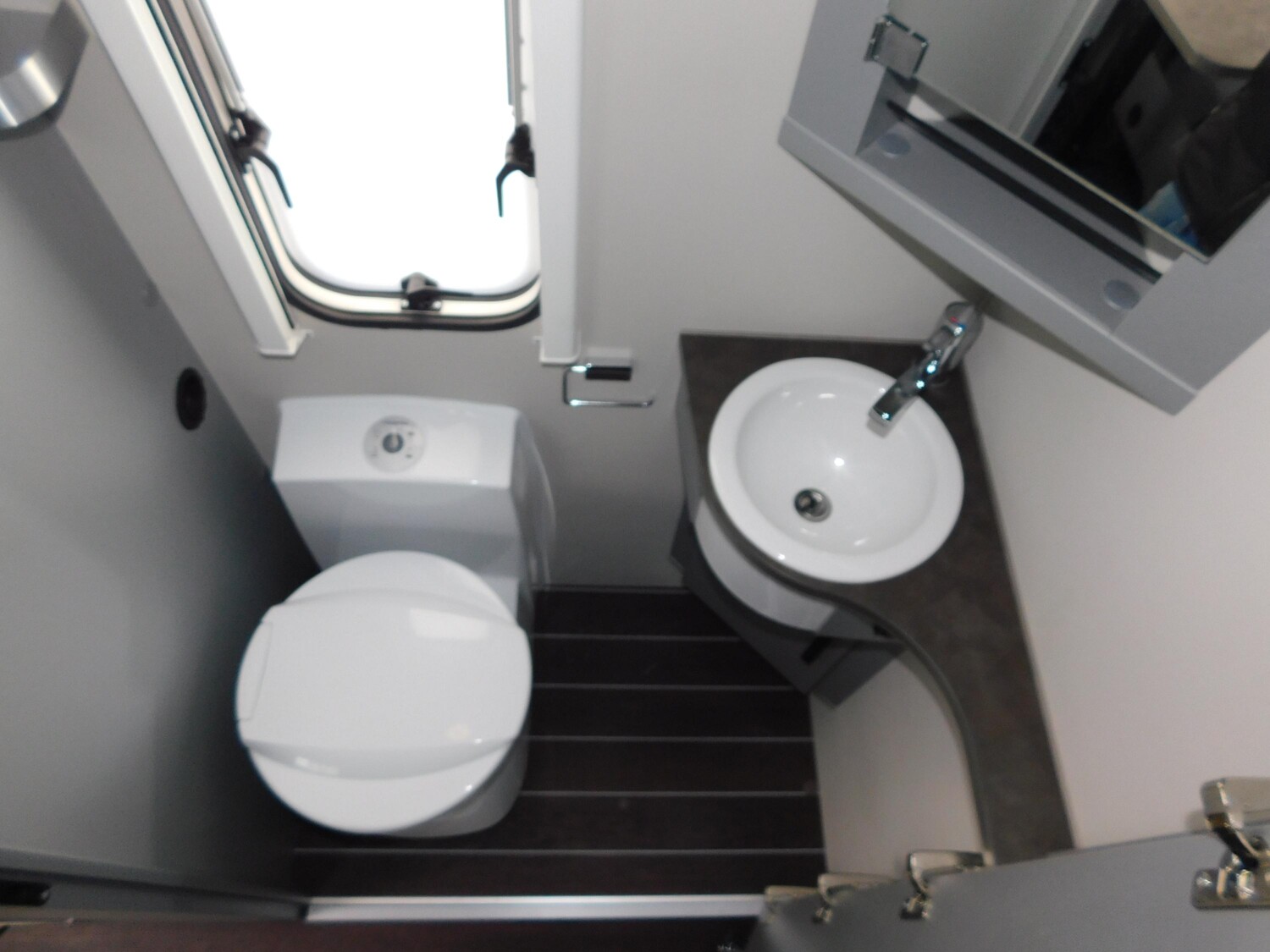 Knaus Sport & Fun 480 QL Mover, Solarpanel, 1700Kg - Bild 16