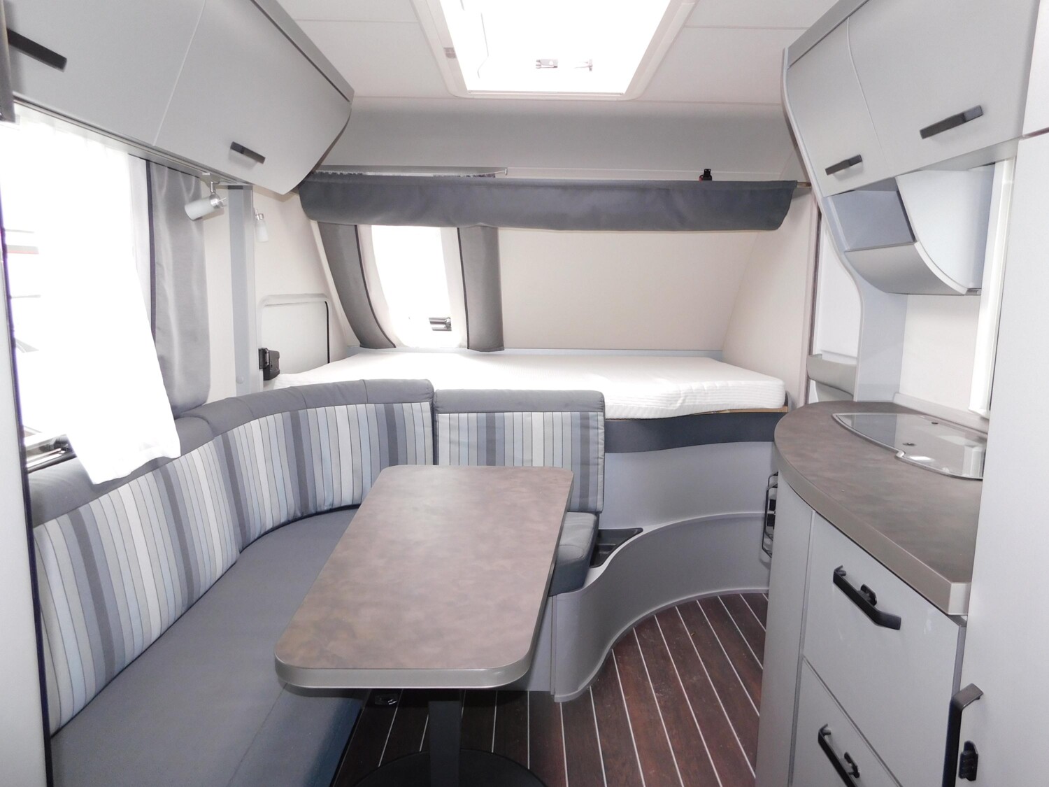 Knaus Sport & Fun 480 QL Mover, Solarpanel, 1700Kg - Bild 9