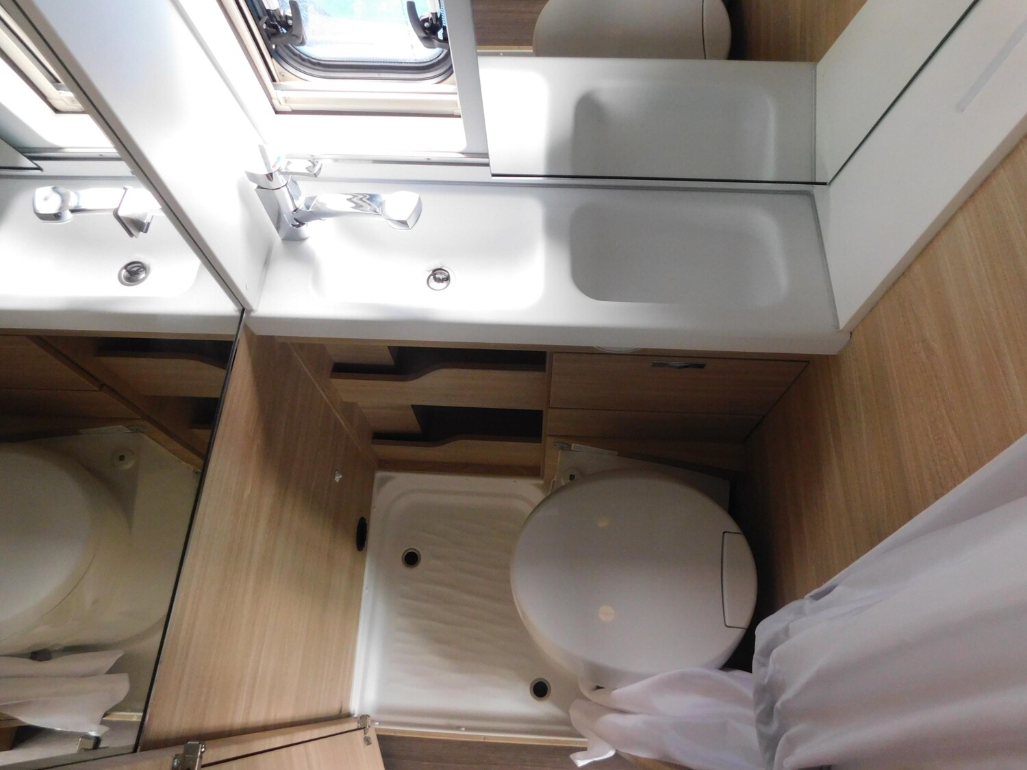 Knaus BoxStar 540 Road Markise, Navi + RFK, Fahrradträger - Bild 13