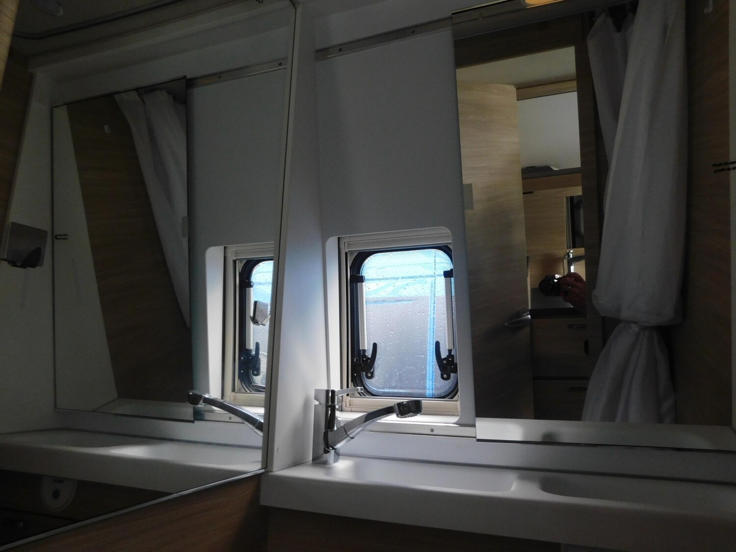 Knaus BoxStar 540 Road Markise, Navi + RFK, Fahrradträger - Bild 14