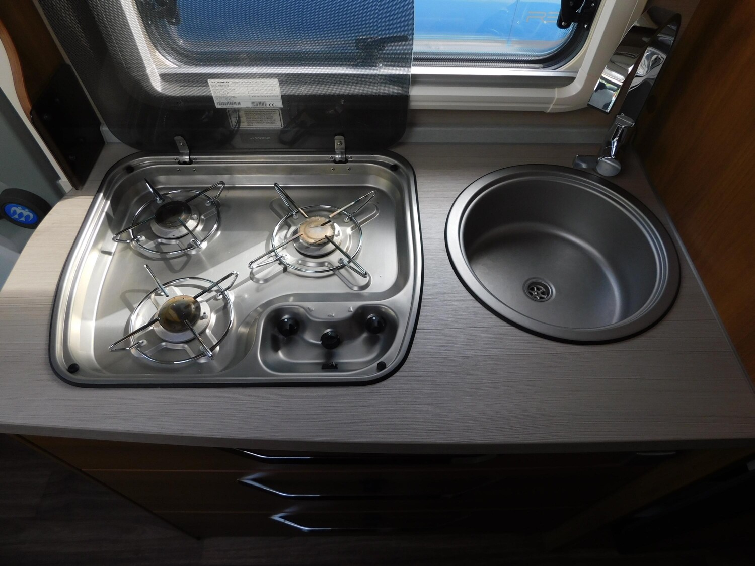 Knaus Van TI 650 MEG Platinum Selection AHK+Klima+DuoC - Bild 10