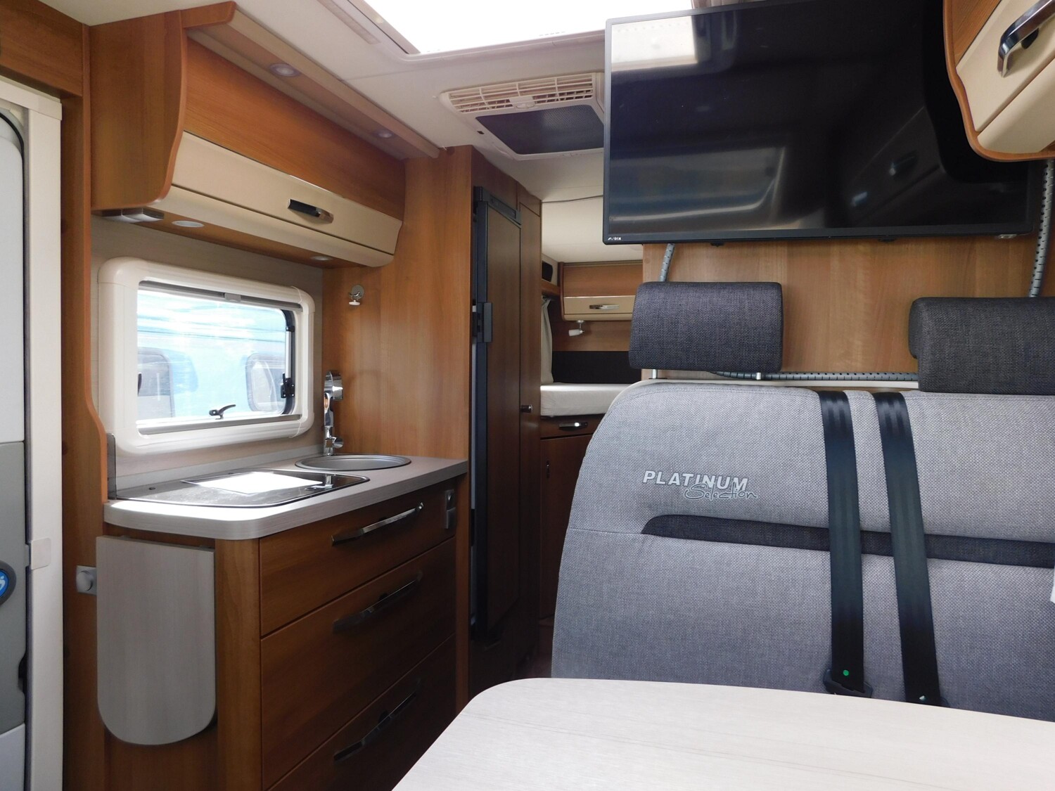 Knaus Van TI 650 MEG Platinum Selection AHK+Klima+DuoC - Bild 7