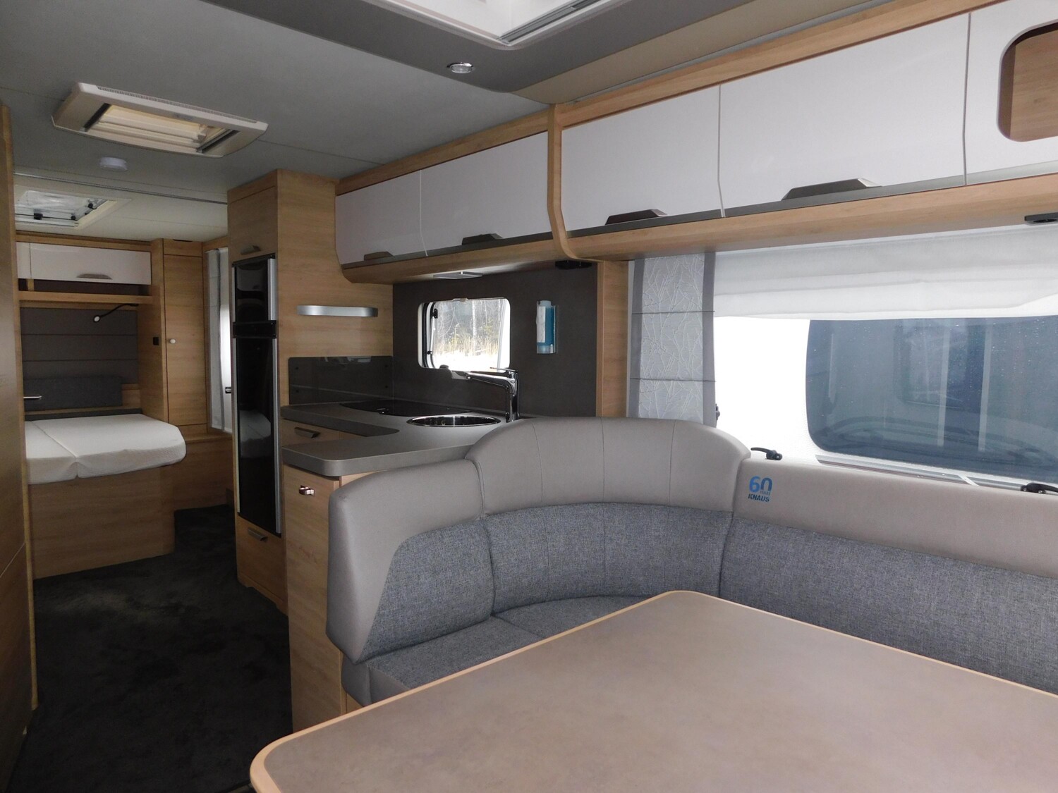 Knaus Südwind 60 YEARS 650 UX 60-Years, Mover, Markise - Bild 6