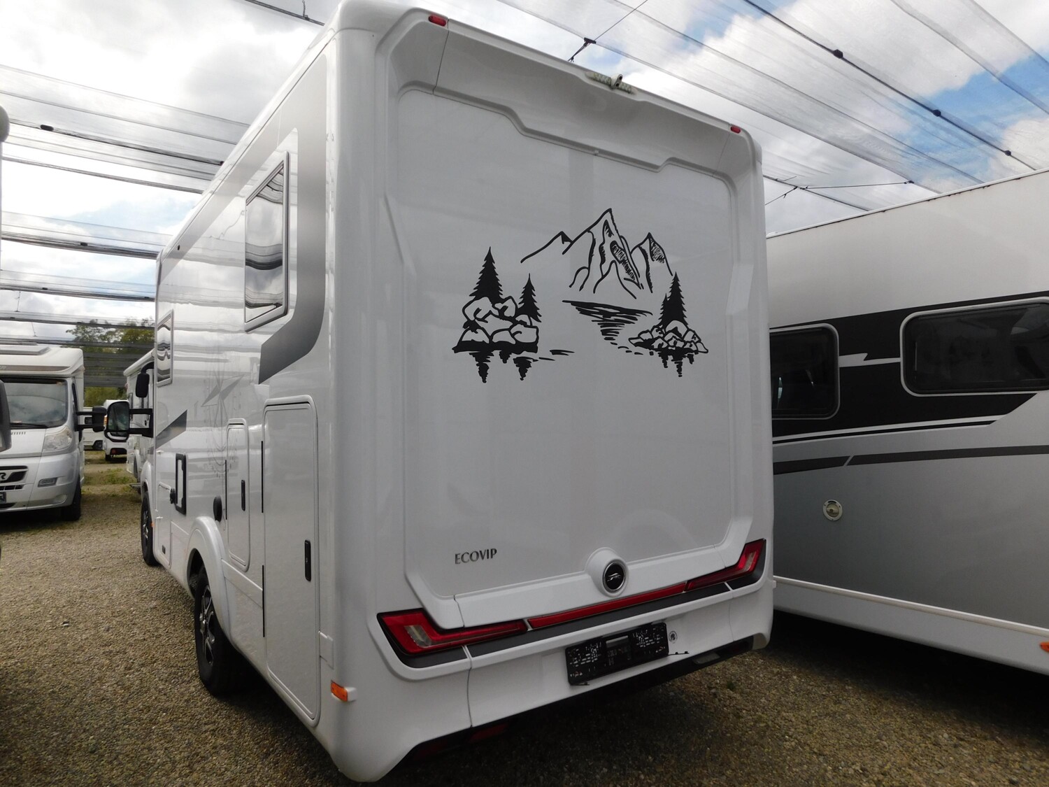 Laika Ecovip L 2009 200AhLithium+Wechselrichter+Solar+ - Bild 3