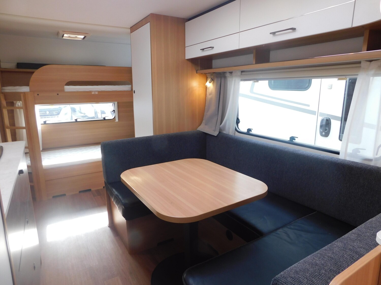 LMC Style 582 K Soma Camp Markise, 2T Achse - LMC Caravan 2021 - Bild 7 LMC Style 582 K Soma Camp Markise, 2T Achse - Bild 7